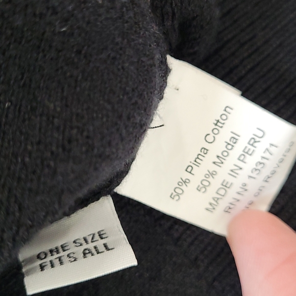 PLANET BY LAUREN G sweater || one size - Picture 3 of 3